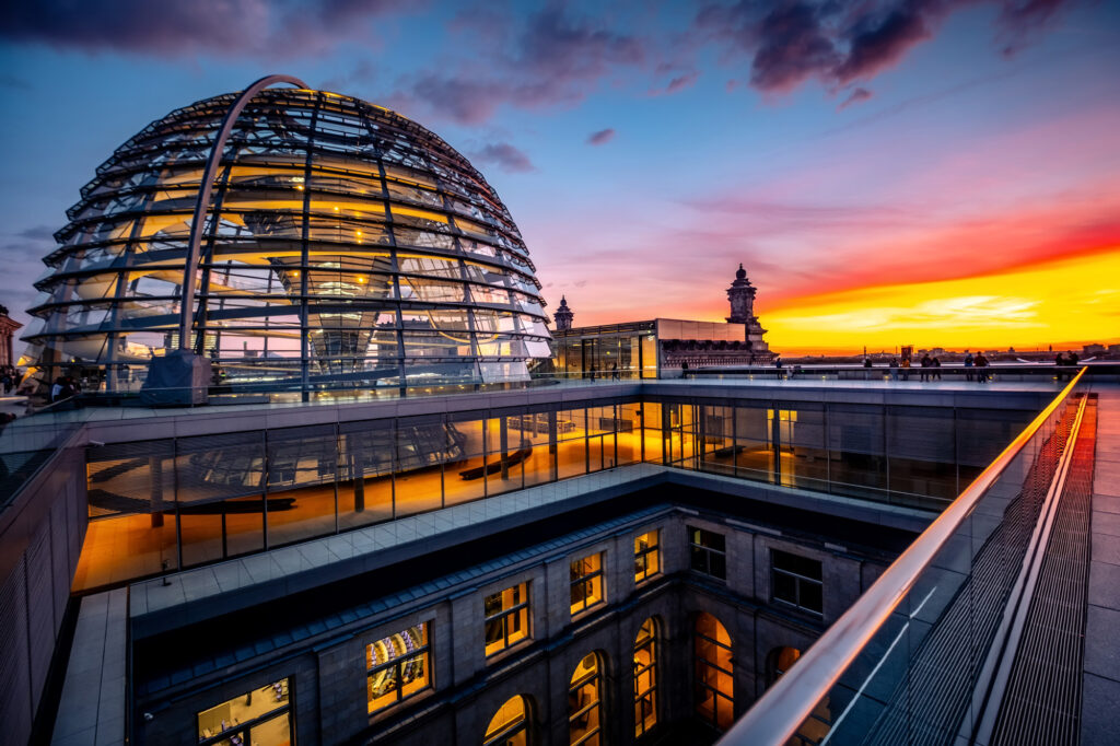 Glaskuppel Deutscher Bundestag in Berlin